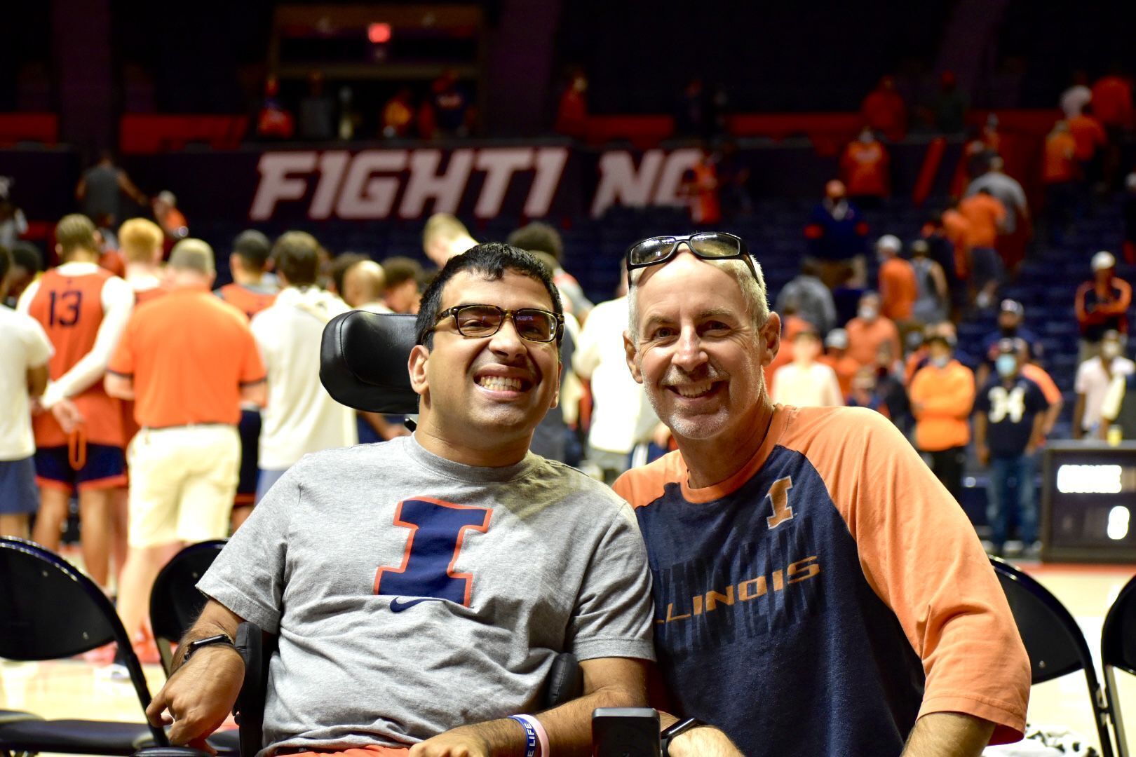 Photos: Illinois hosts open practice